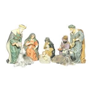 1980s Vintage 8-Piece Large Ceramic Nativity Christmas Set, 10”